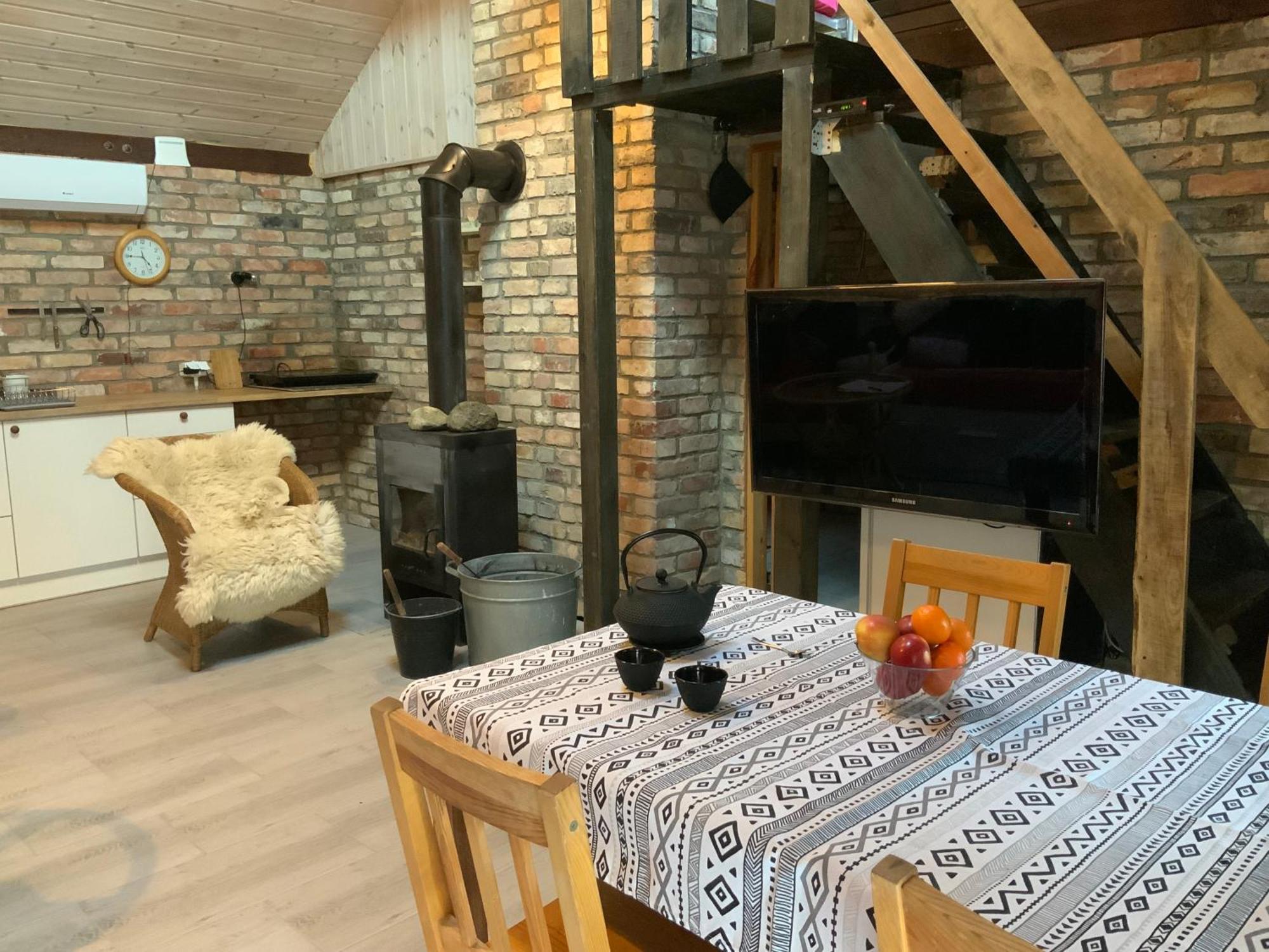 Dworek Swidwie, Gorny Apartament & Harcowka Tanowo Luaran gambar
