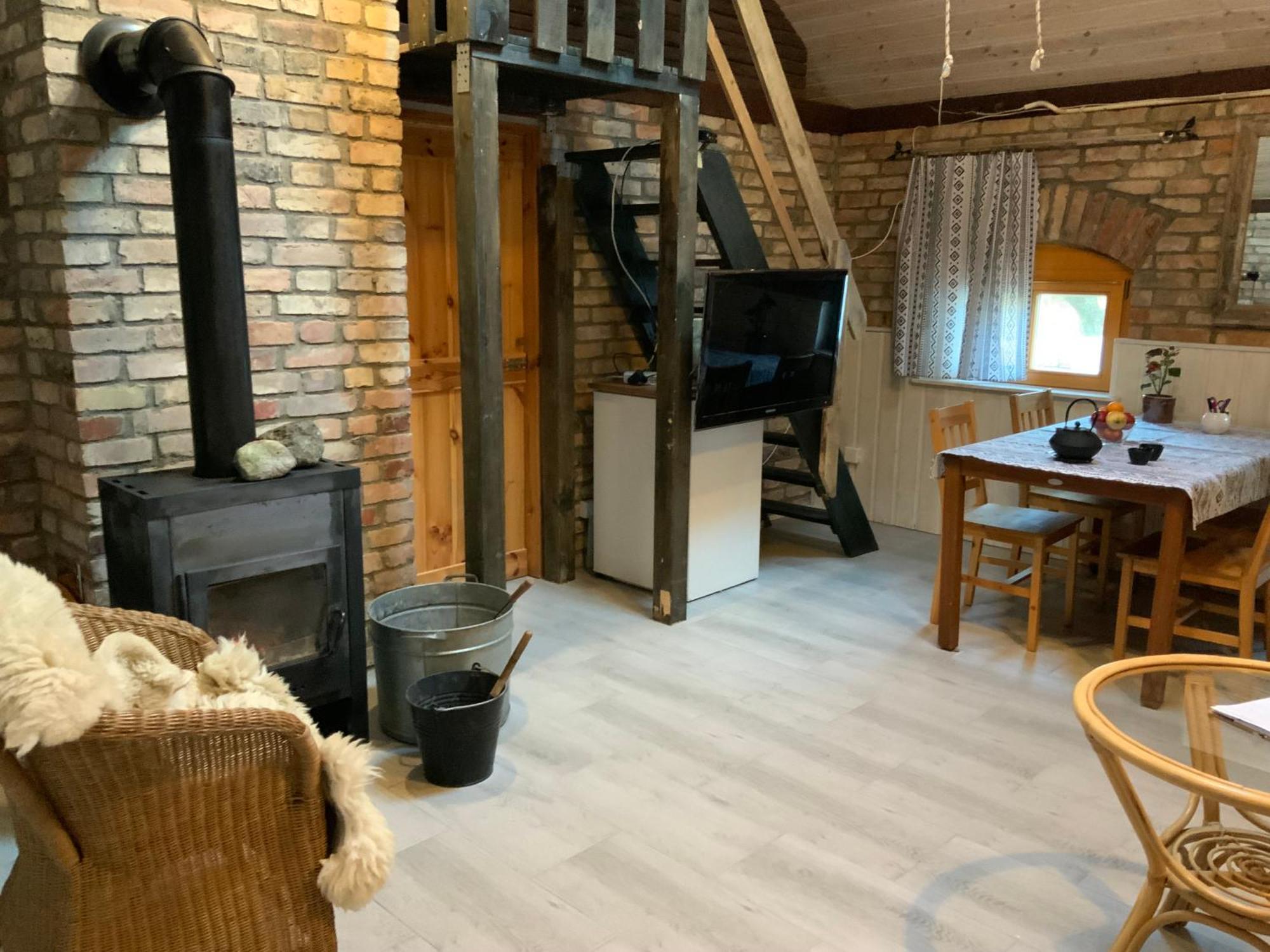 Dworek Swidwie, Gorny Apartament & Harcowka Tanowo Luaran gambar