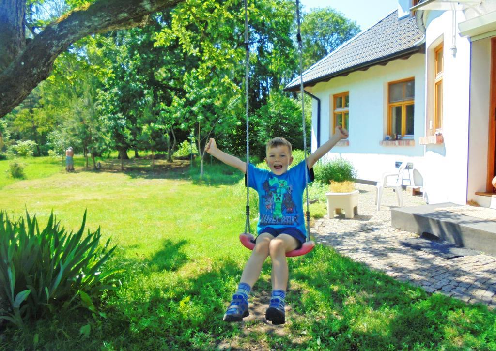 Dworek Swidwie, Gorny Apartament & Harcowka Tanowo Luaran gambar