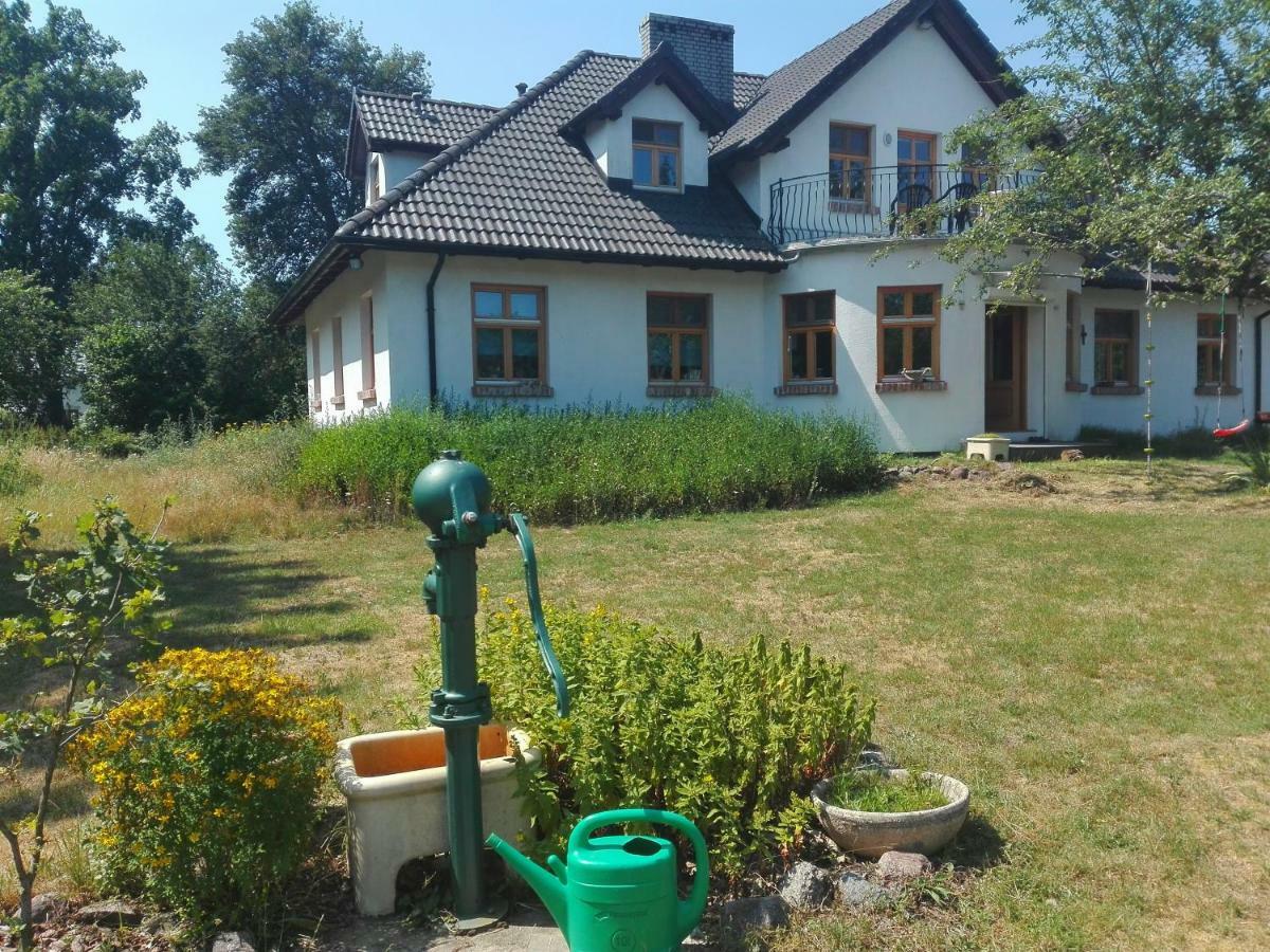 Dworek Swidwie, Gorny Apartament & Harcowka Tanowo Luaran gambar